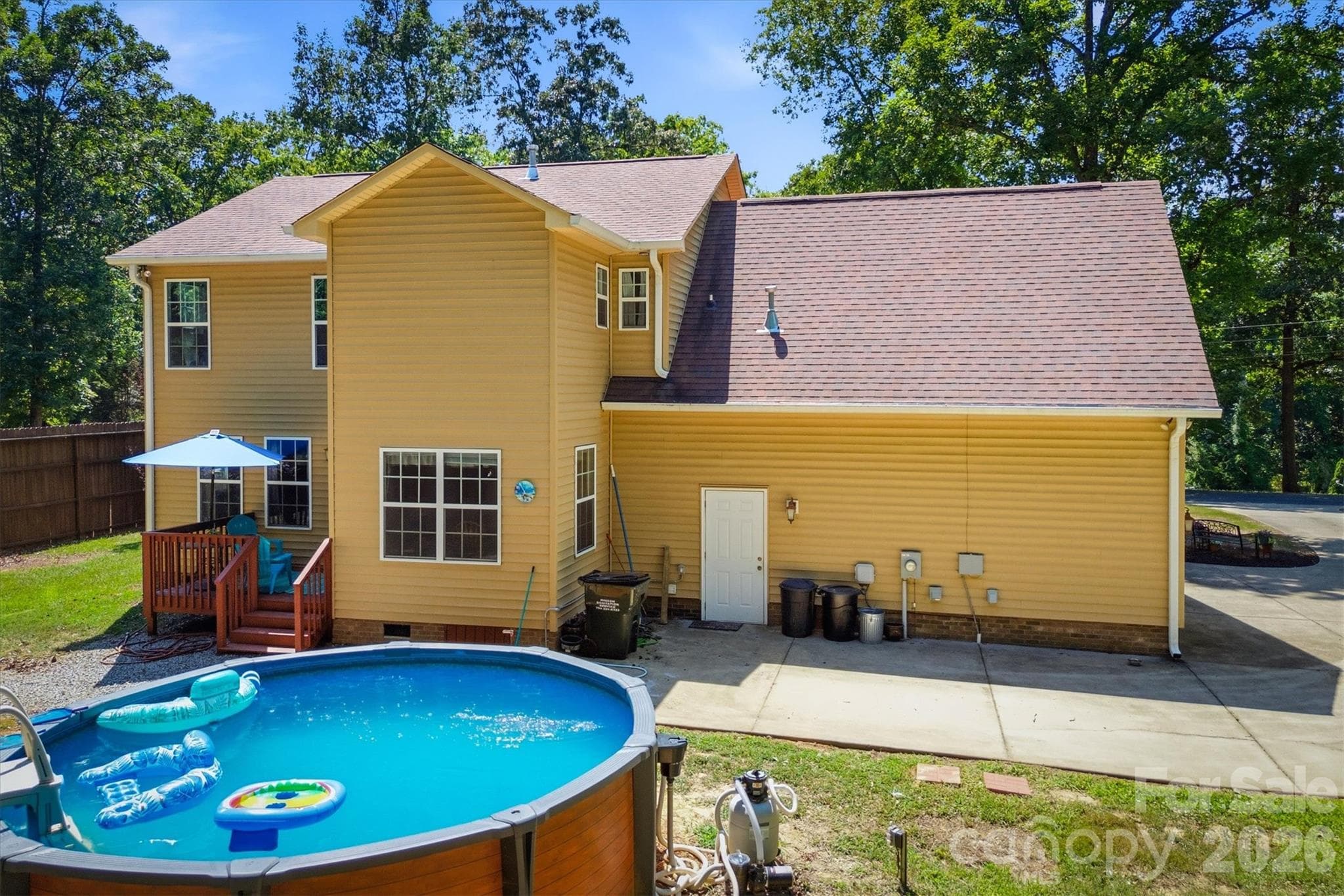 Single Family Residence at 802 White Oaks Circle, Monroe, photo 24 of 47