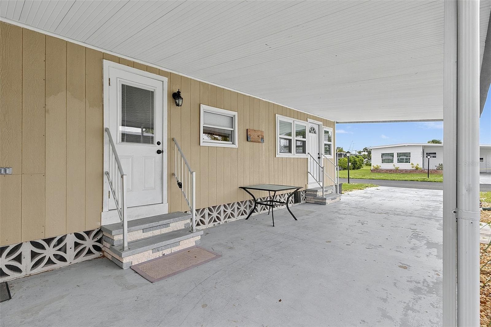 Manufactured Home at 248 LA ROSAS, NORTH PORT, photo 3 of 58