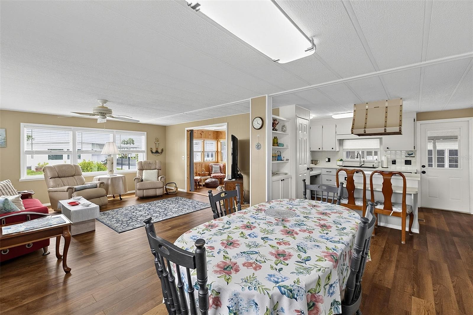 Manufactured Home at 248 LA ROSAS, NORTH PORT, photo 9 of 58