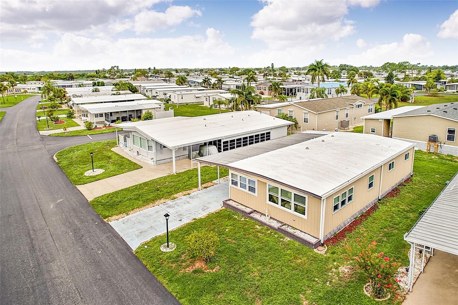 Manufactured Home at 248 LA ROSAS, NORTH PORT, photo 30 of 58