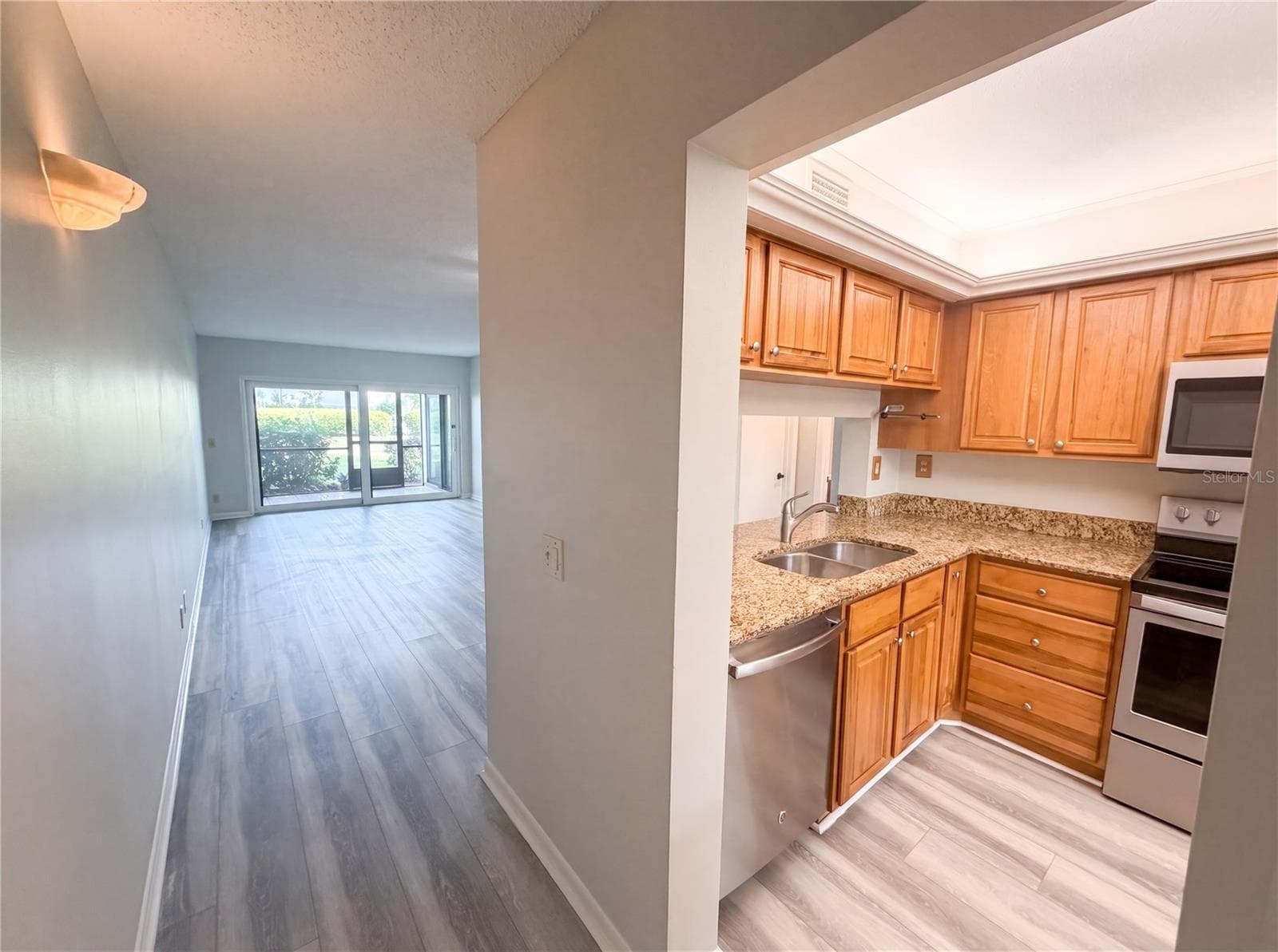 Condominium at 6219 PALMA DEL MAR BLVD S #114, ST PETERSBURG, photo 6 of 28