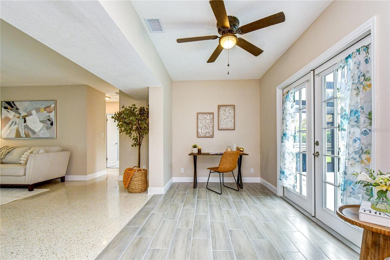 Single Family Residence at 6871 4TH ST S, ST PETERSBURG, photo 21 of 46