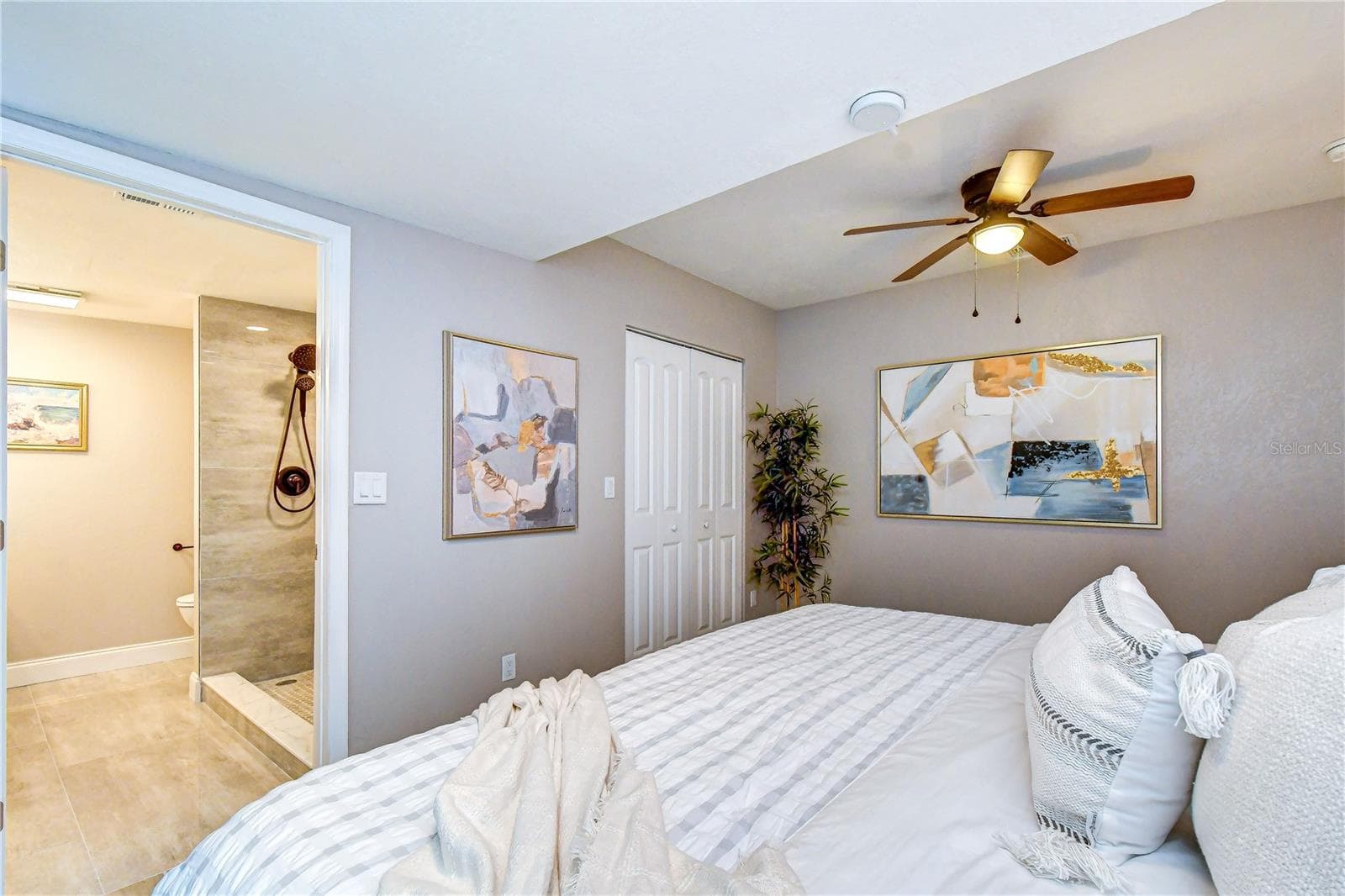 Primary bedroom - 6871 4TH ST S, ST PETERSBURG