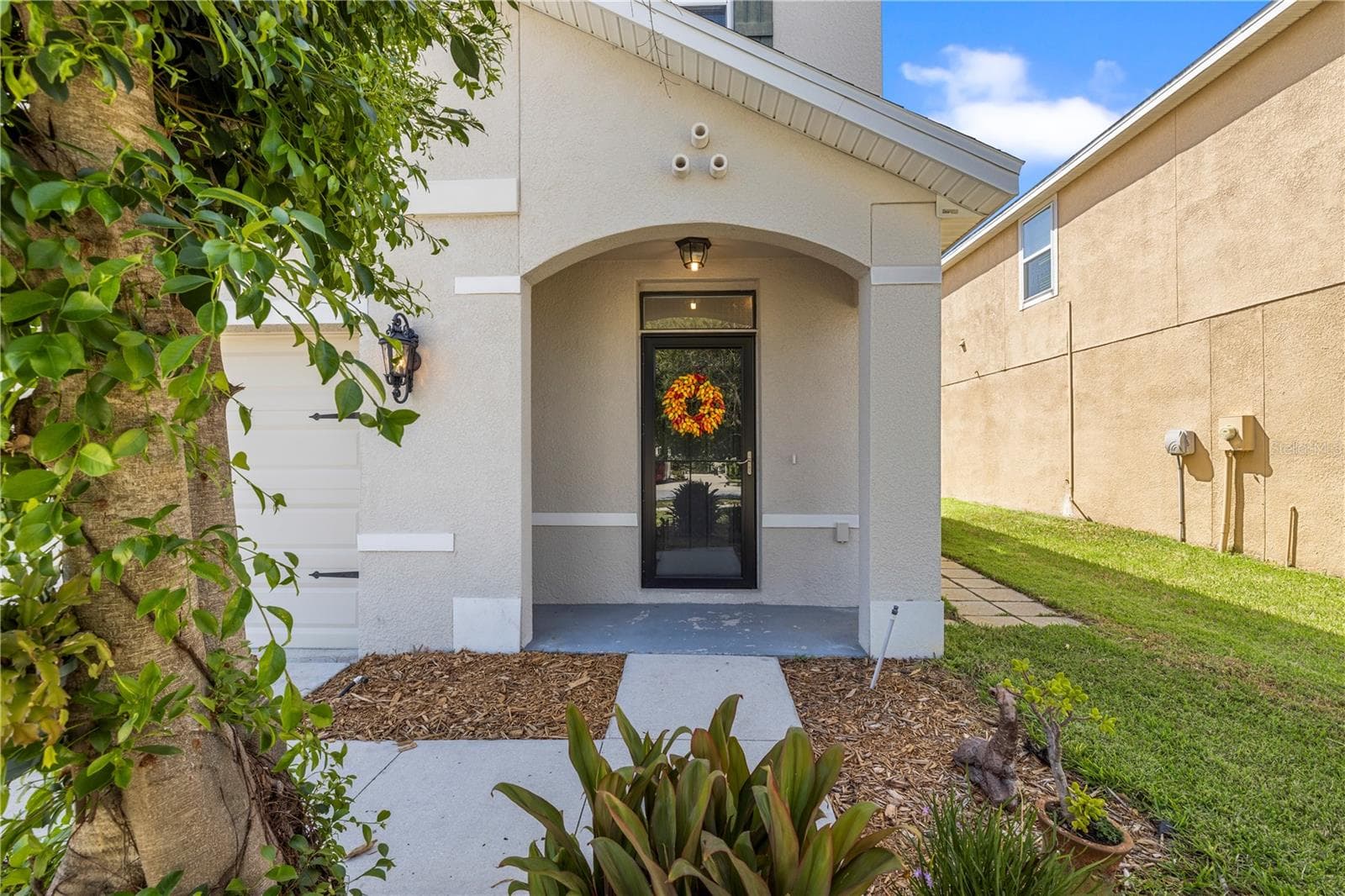 Single Family Residence at 7789 TUSCAN BAY CIR, WESLEY CHAPEL, photo 5 of 74