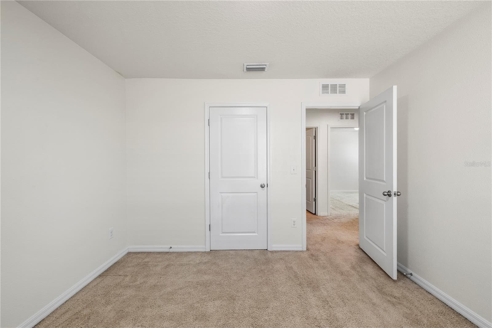 Single Family Residence at 7789 TUSCAN BAY CIR, WESLEY CHAPEL, photo 45 of 74