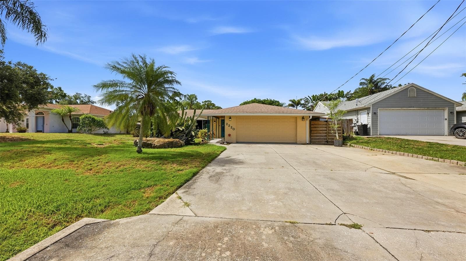 Single Family Residence at 2220 DOUD ST, SARASOTA, photo 2 of 55