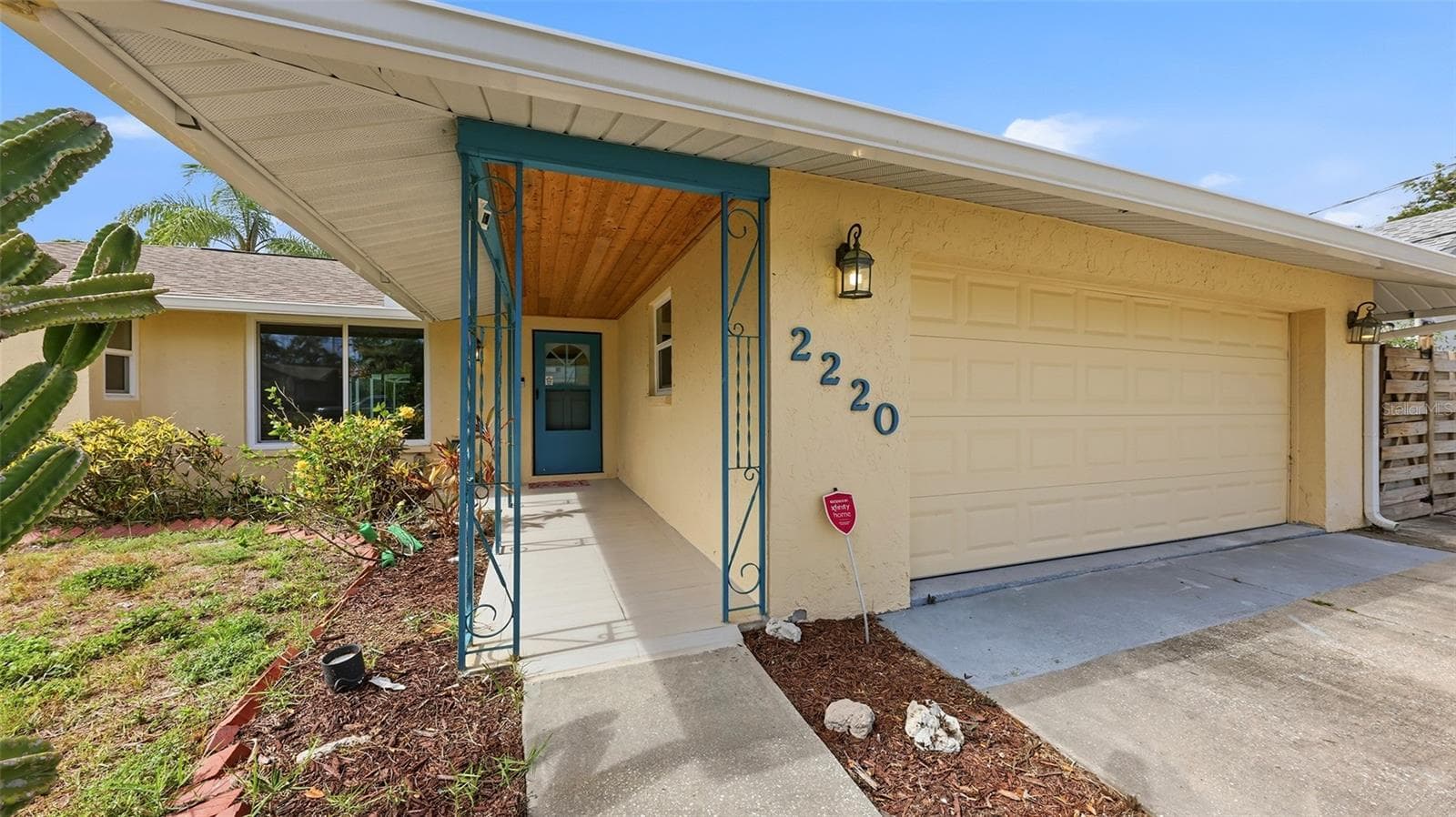 Single Family Residence at 2220 DOUD ST, SARASOTA, photo 3 of 55