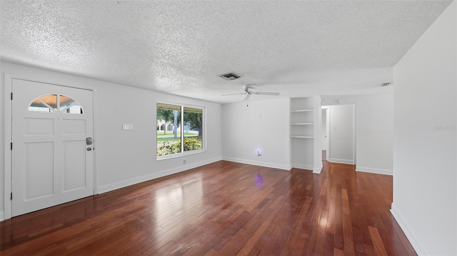 Single Family Residence at 2220 DOUD ST, SARASOTA, photo 6 of 55