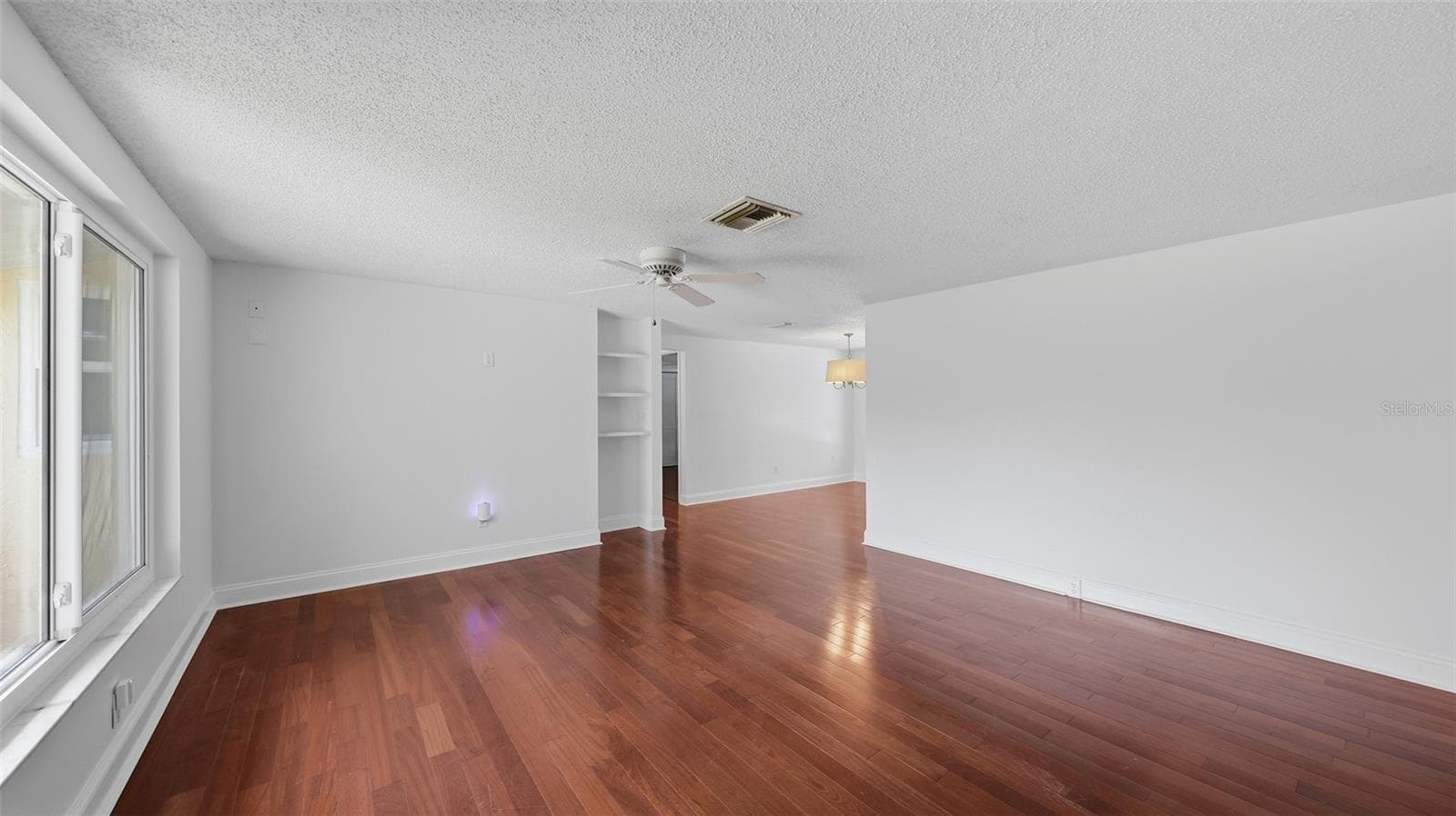 Single Family Residence at 2220 DOUD ST, SARASOTA, photo 7 of 55