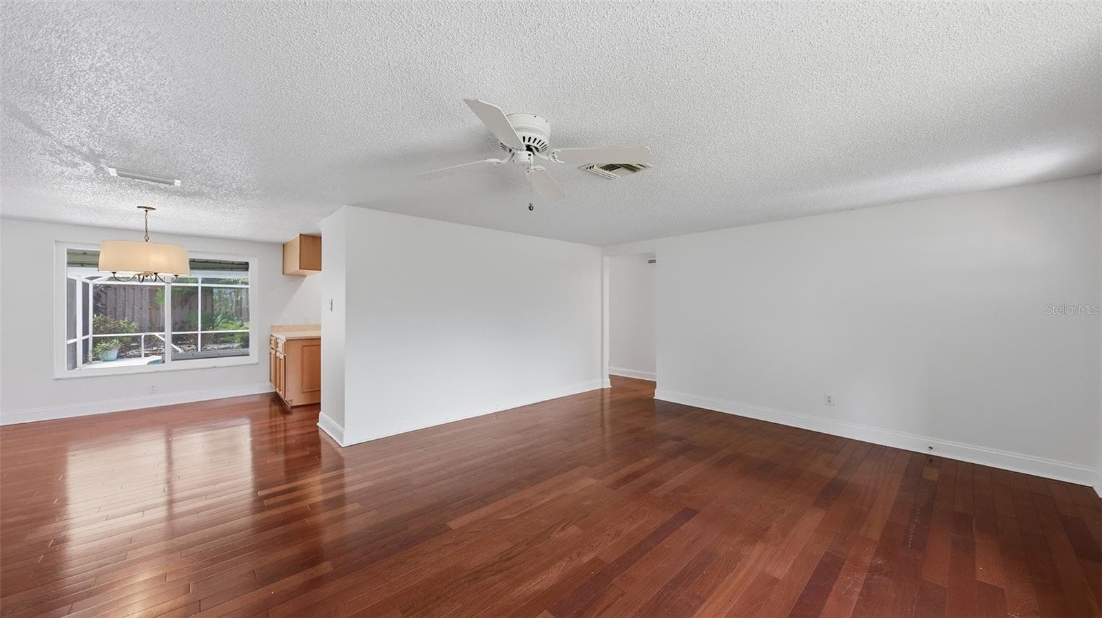 Single Family Residence at 2220 DOUD ST, SARASOTA, photo 8 of 55
