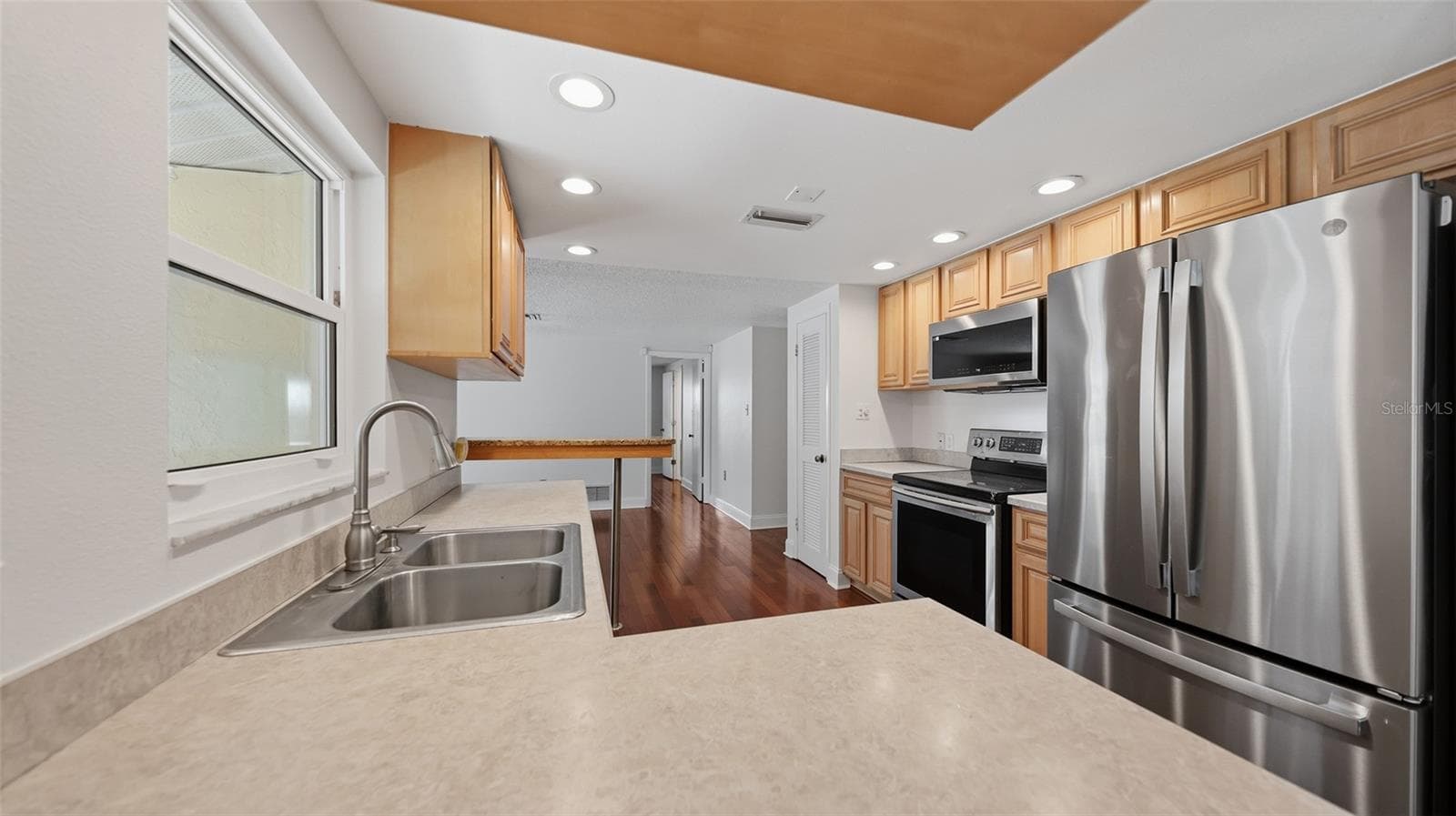 Single Family Residence at 2220 DOUD ST, SARASOTA, photo 10 of 55