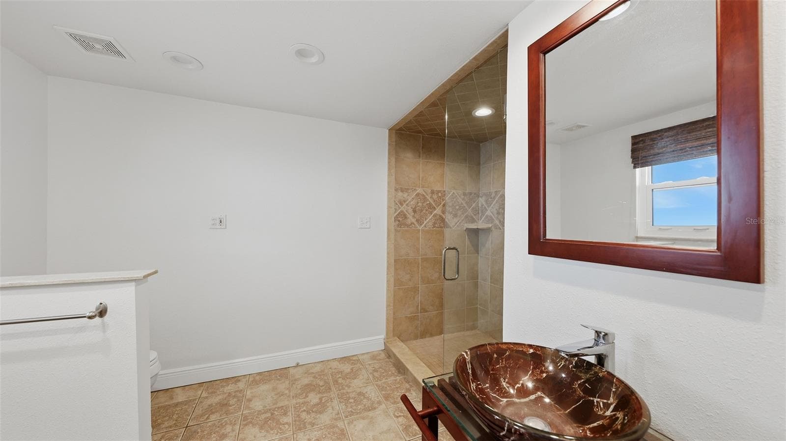Single Family Residence at 2220 DOUD ST, SARASOTA, photo 19 of 55