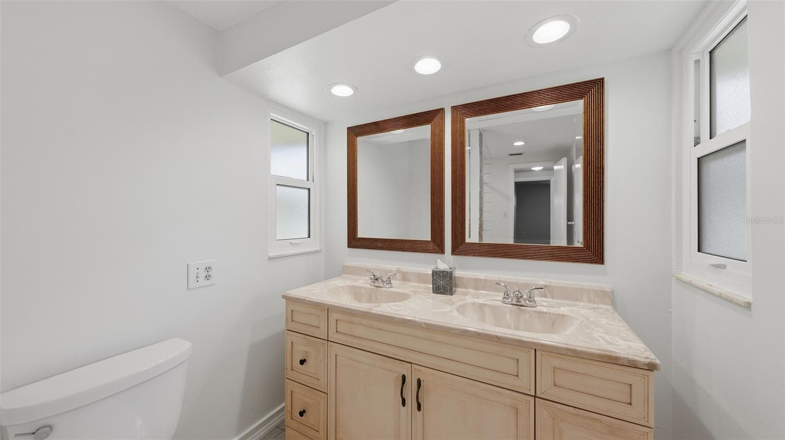 Single Family Residence at 2220 DOUD ST, SARASOTA, photo 26 of 55