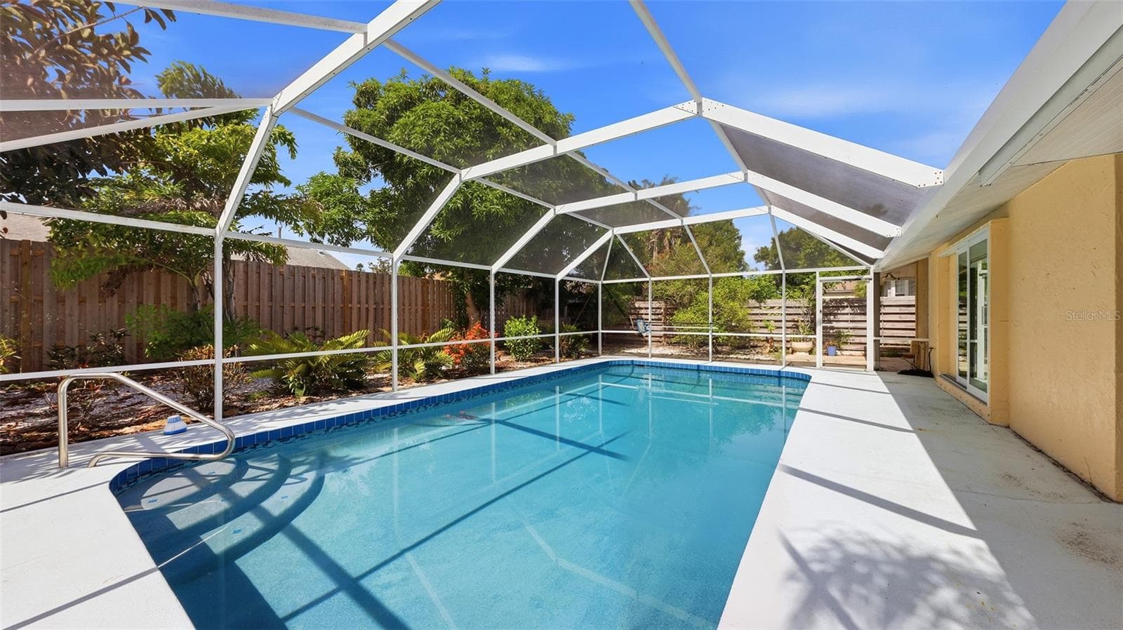 Single Family Residence at 2220 DOUD ST, SARASOTA, photo 34 of 55