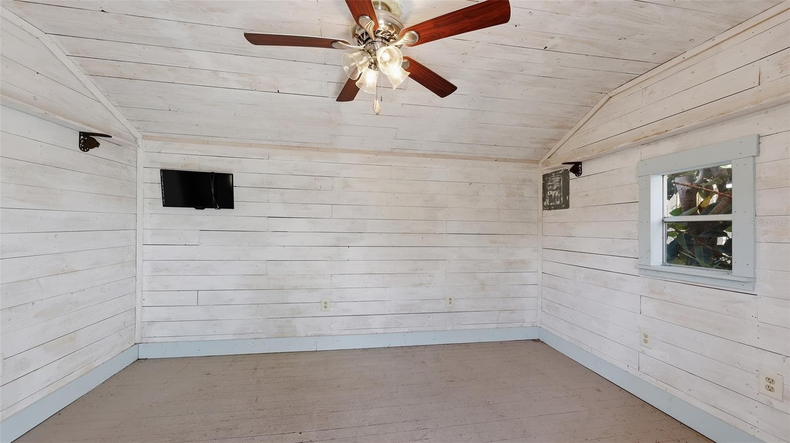 Single Family Residence at 2220 DOUD ST, SARASOTA, photo 36 of 55