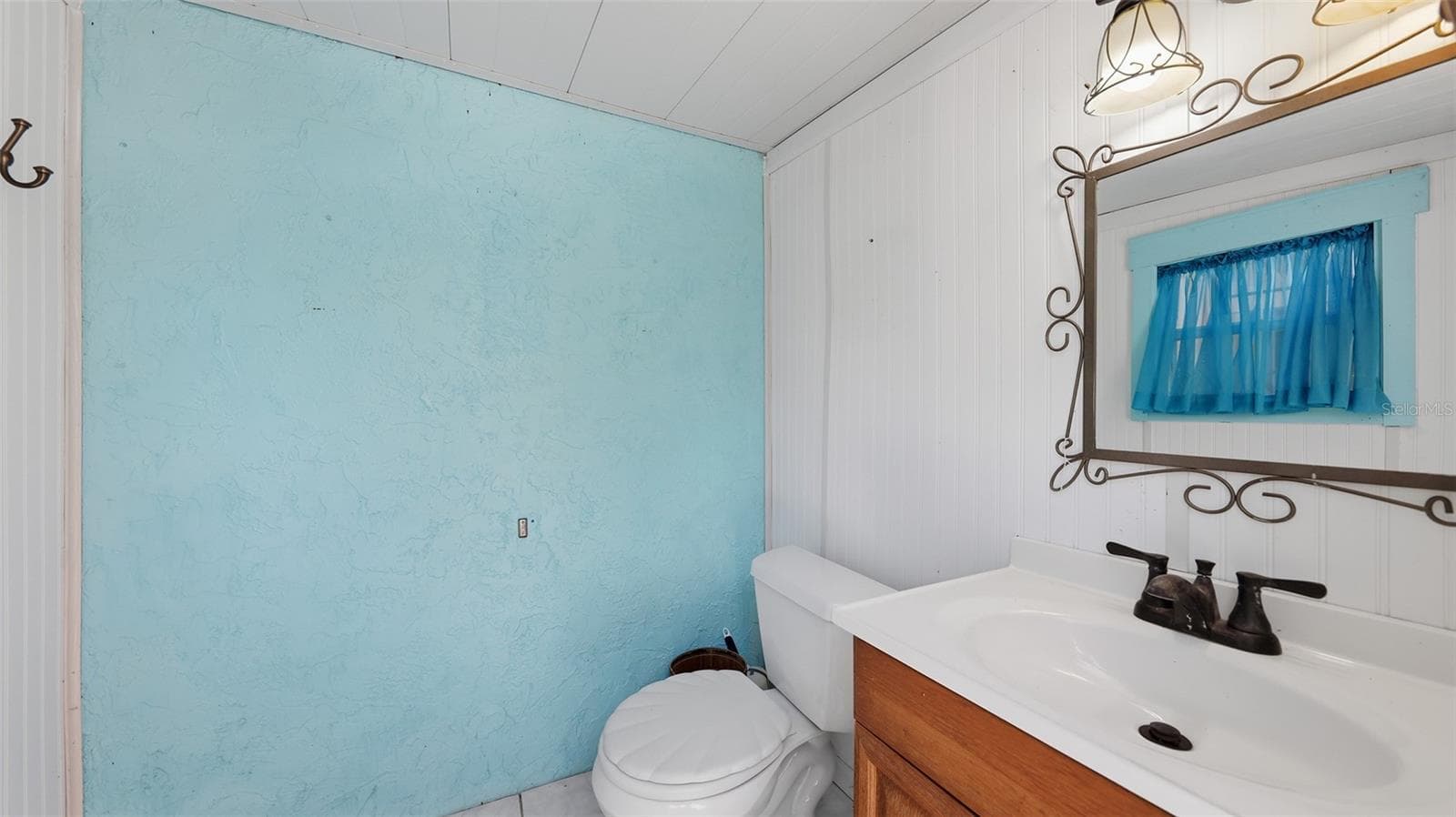 Single Family Residence at 2220 DOUD ST, SARASOTA, photo 40 of 55