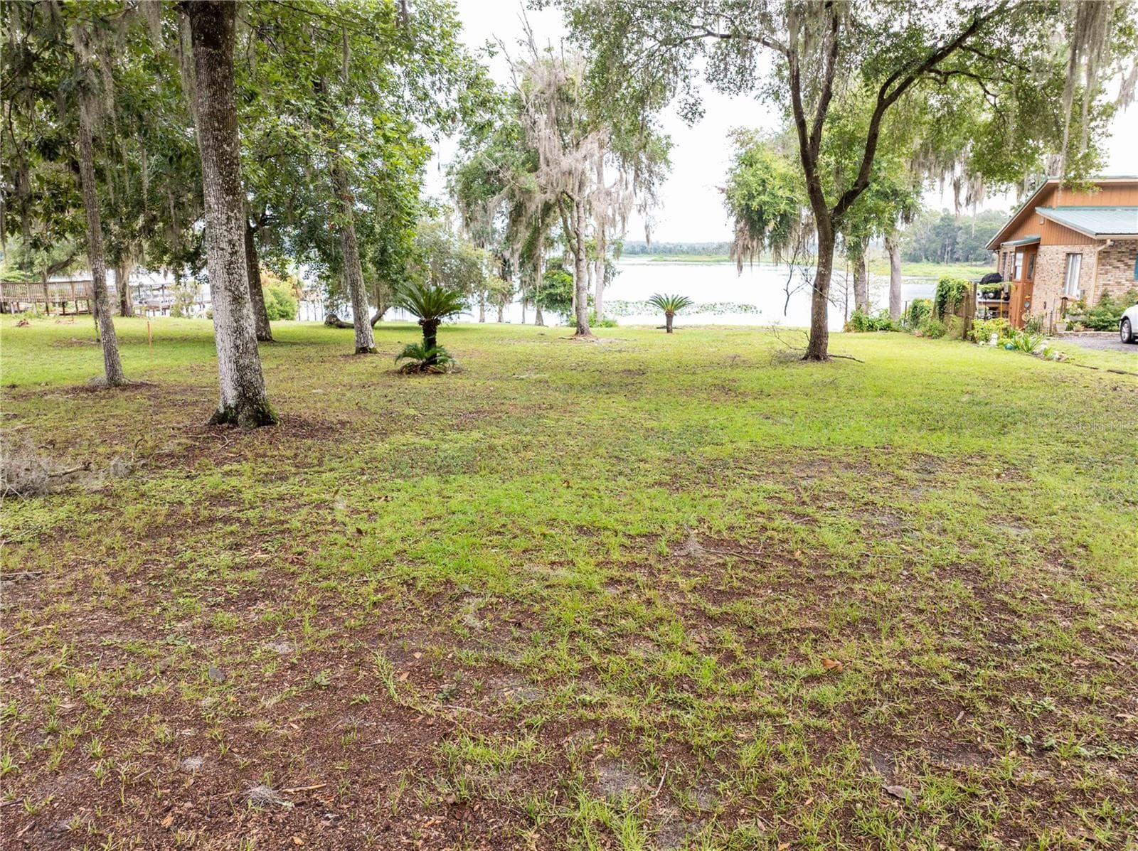 114 LITTLE ORANGE LAKE DR