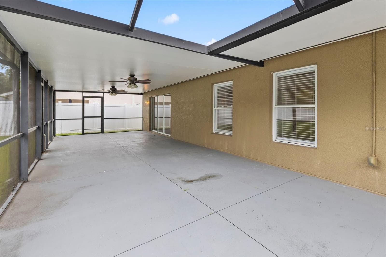 Single Family Residence at 5417 ALGERINE PL, WESLEY CHAPEL, photo 37 of 56