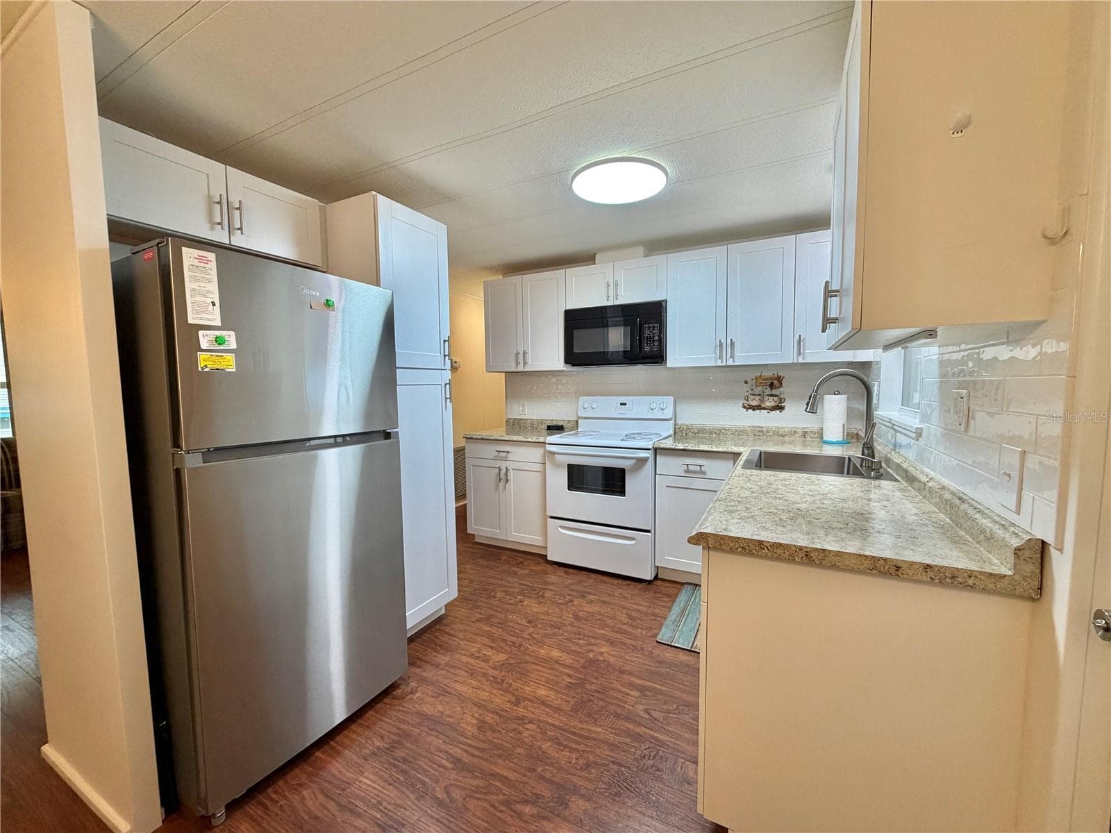 Mobile Home at 119 AUDUBON DR, LEESBURG, photo 11 of 58