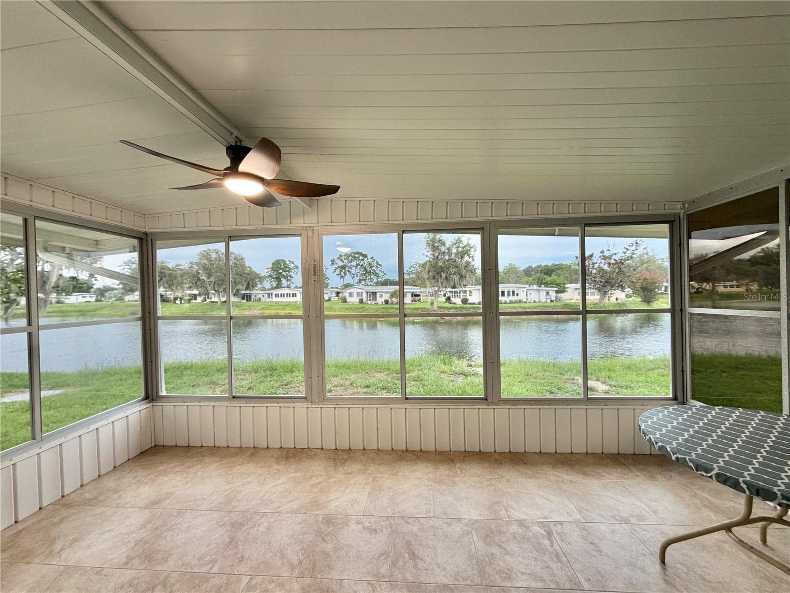 Mobile Home at 119 AUDUBON DR, LEESBURG, photo 4 of 58