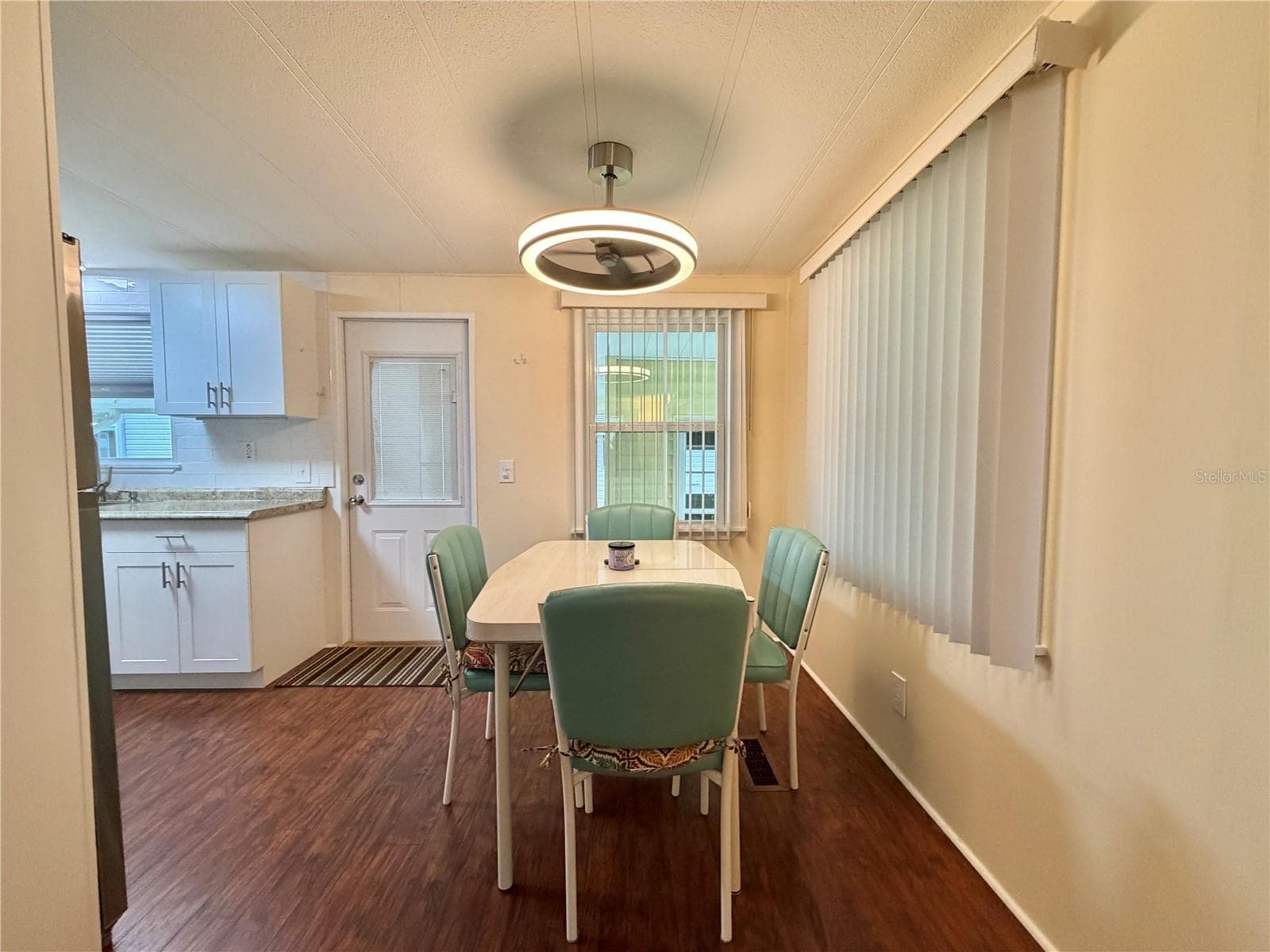 Mobile Home at 119 AUDUBON DR, LEESBURG, photo 22 of 58