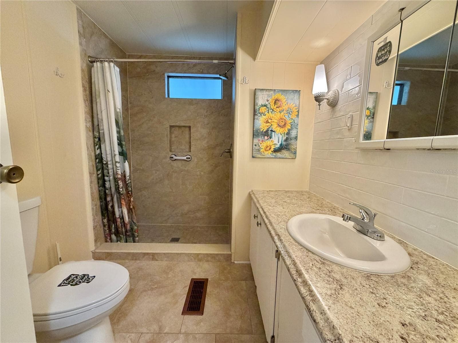Mobile Home at 119 AUDUBON DR, LEESBURG, photo 34 of 58
