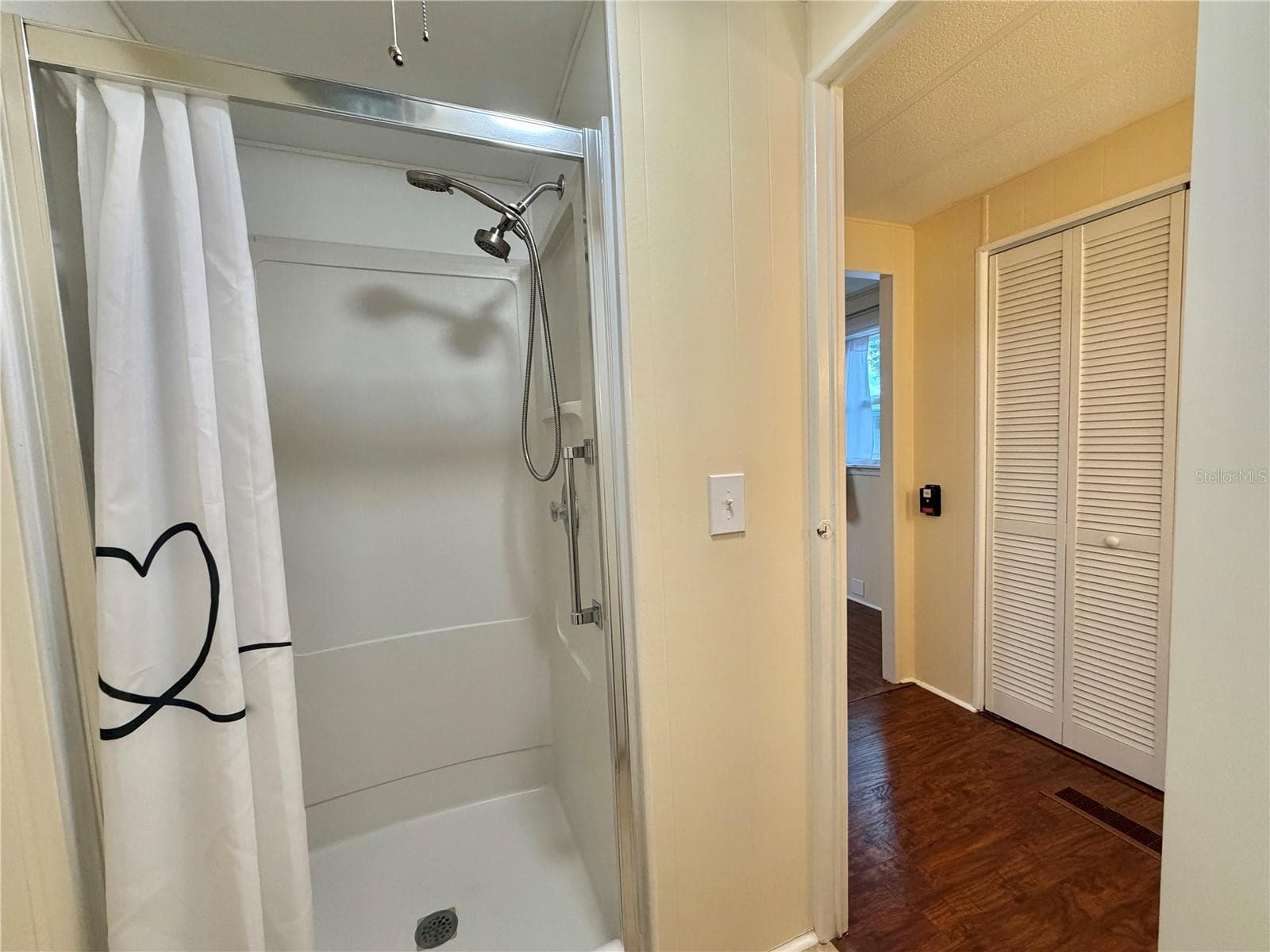 Mobile Home at 119 AUDUBON DR, LEESBURG, photo 47 of 58