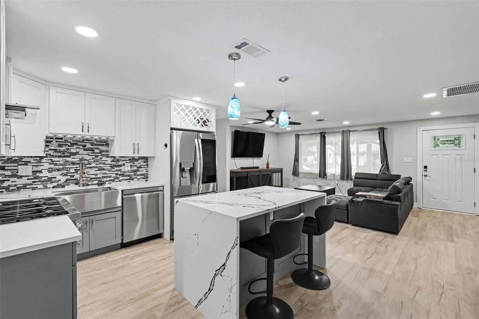 Single Family Residence at 1340 WILLIAMS DR, CLEARWATER, photo 15 of 44