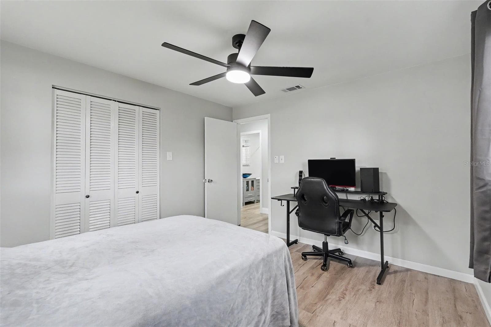 Single Family Residence at 1340 WILLIAMS DR, CLEARWATER, photo 26 of 44