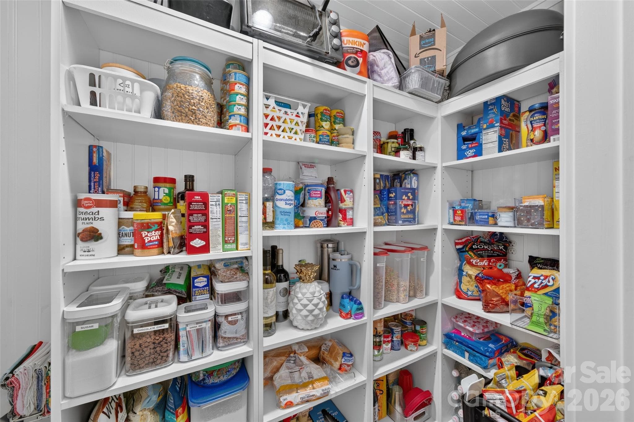 large pantry off kitchen - 3882 New Leicester Highway, Leicester