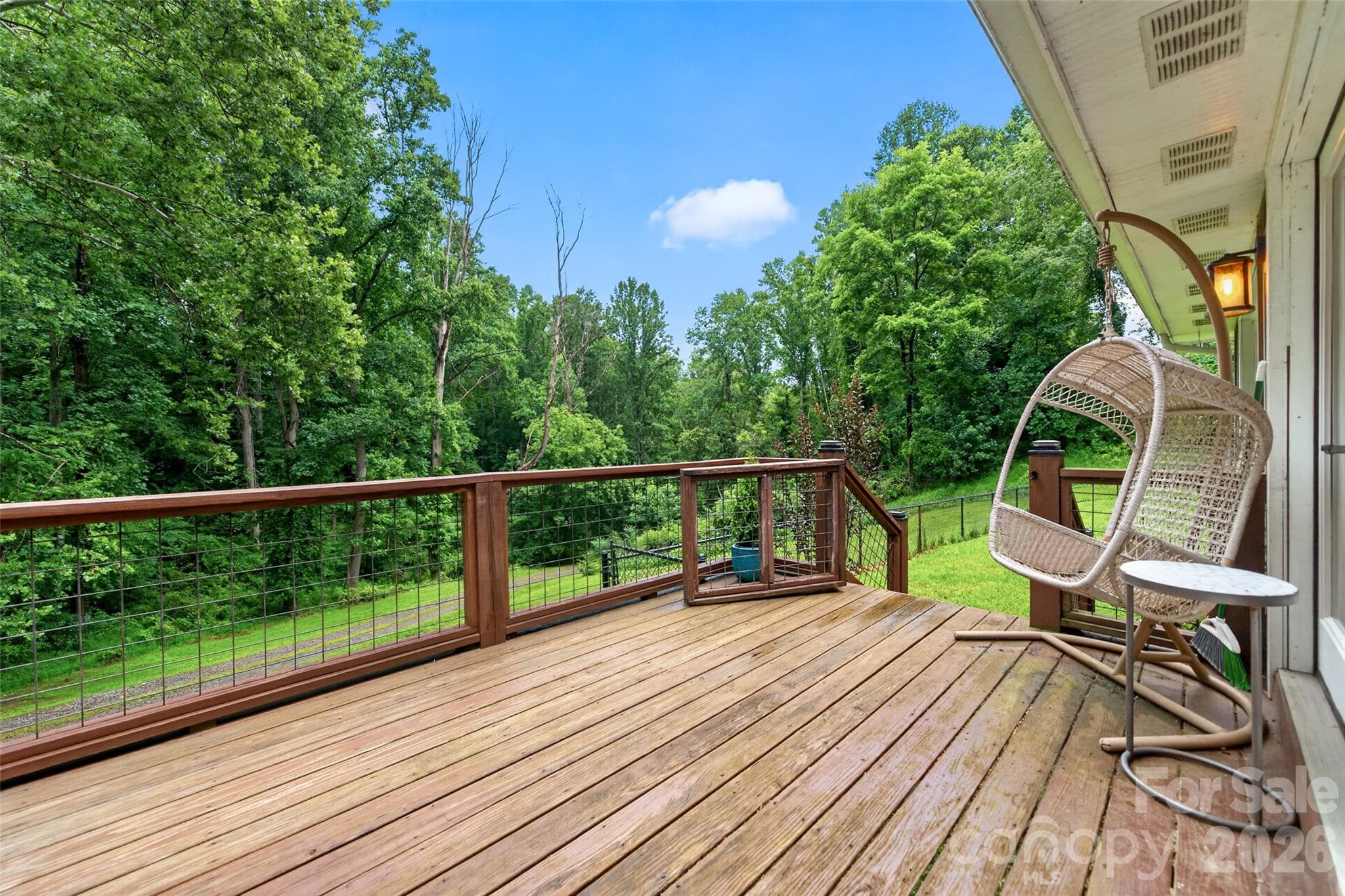 front deck - 3882 New Leicester Highway, Leicester