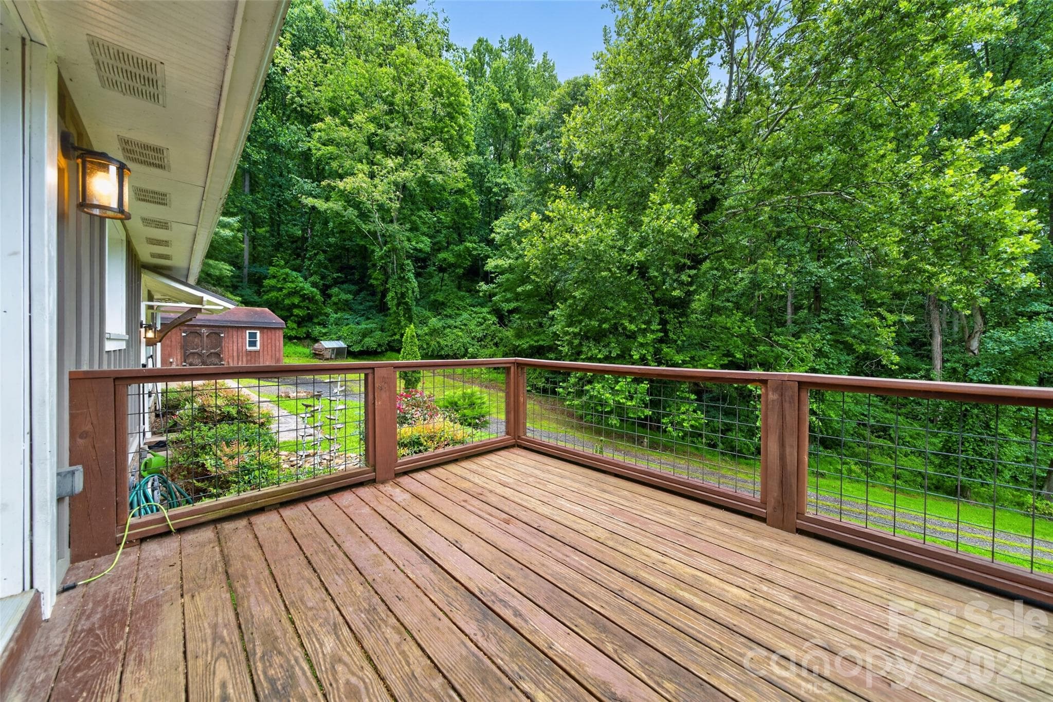 front deck - 3882 New Leicester Highway, Leicester