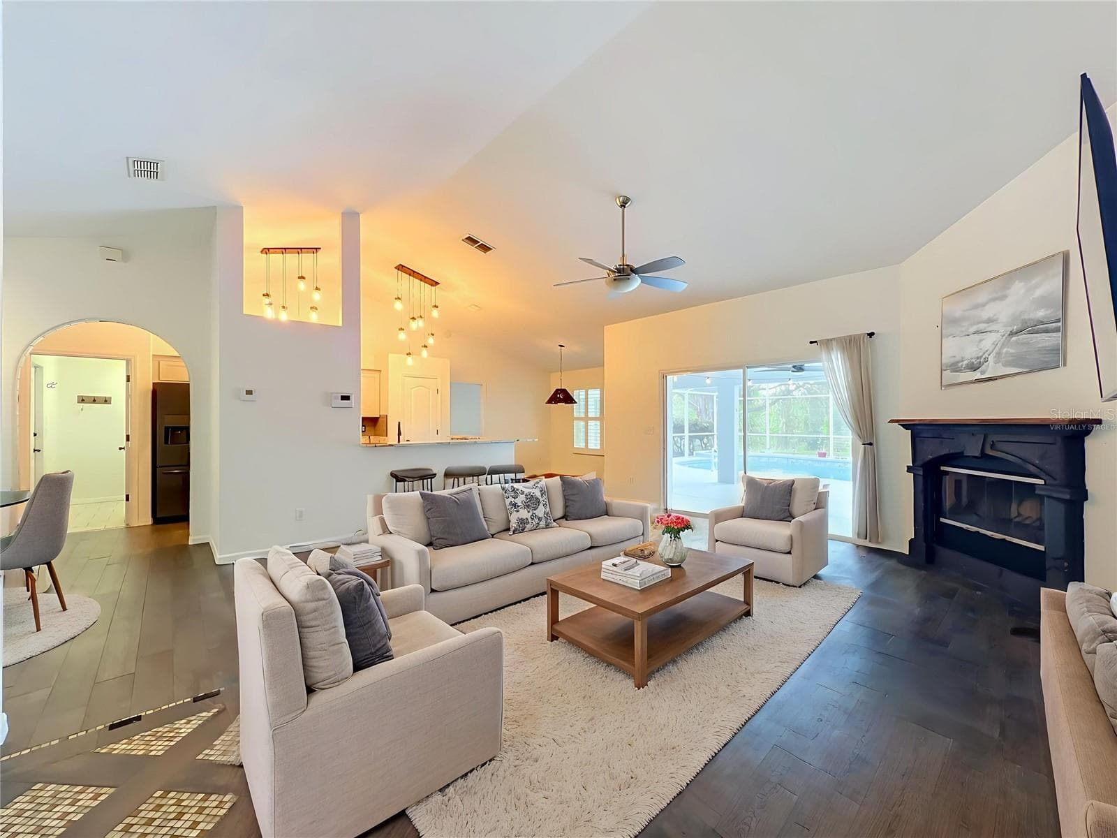 Virtually Staged - 9418 MEADOW CREST LN, CLERMONT