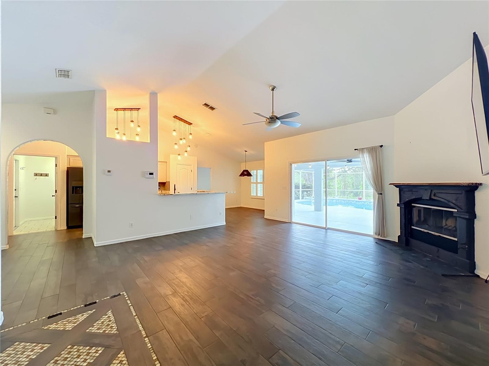 Single Family Residence at 9418 MEADOW CREST LN, CLERMONT, photo 10 of 53
