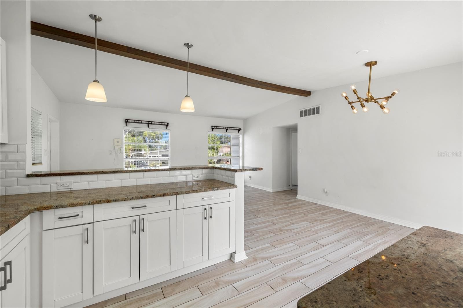 Single Family Residence at 2125 W HIAWATHA ST, TAMPA, photo 15 of 53