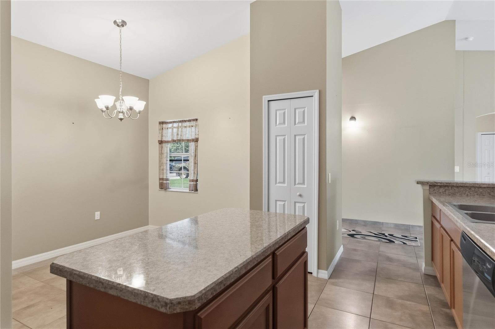 Kitchen/Dining room - 4069 MARINA ISLE DR, KISSIMMEE