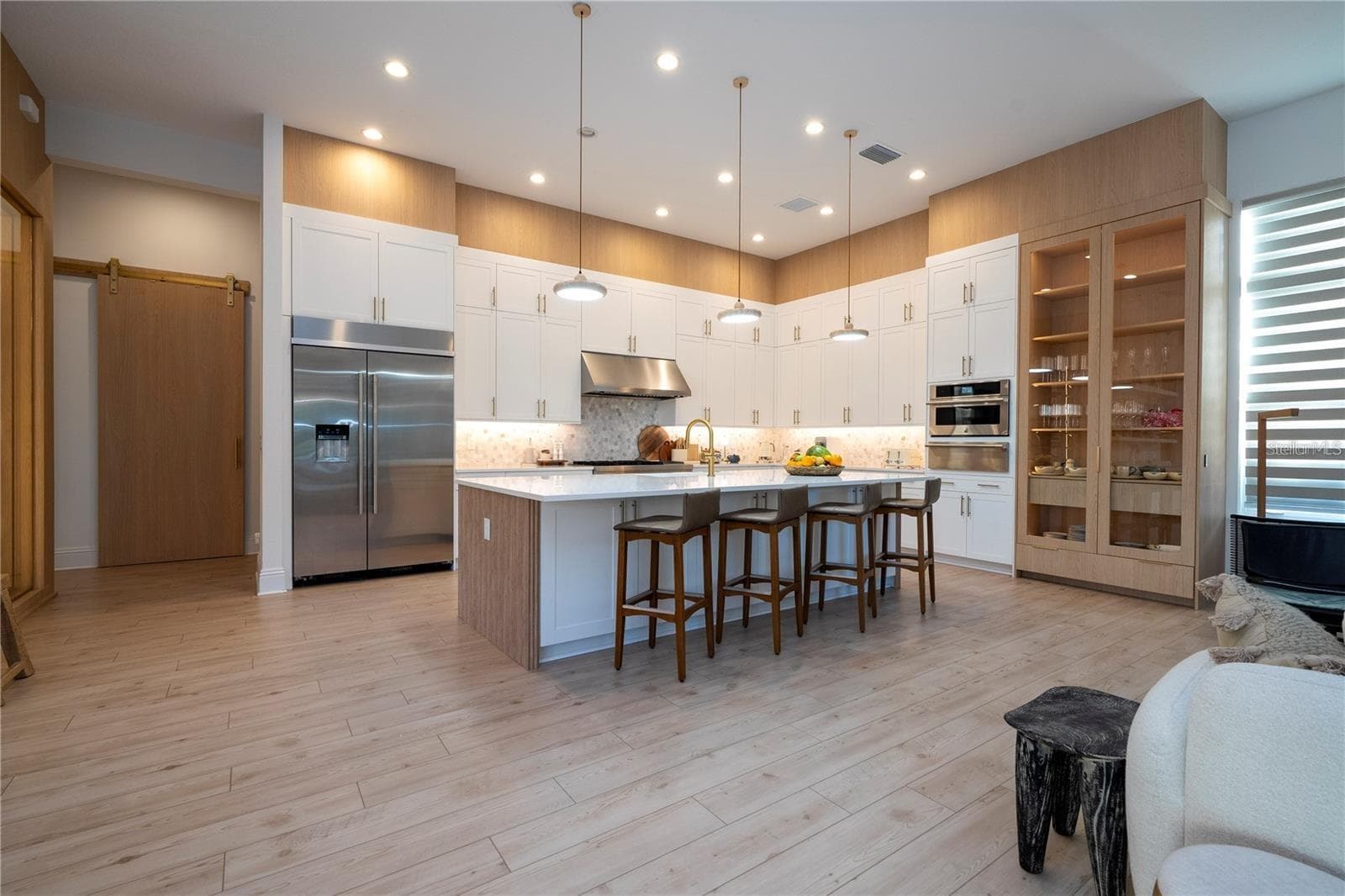 Single Family Residence at 15926 PENDIO DR, BELLA COLLINA, photo 24 of 78