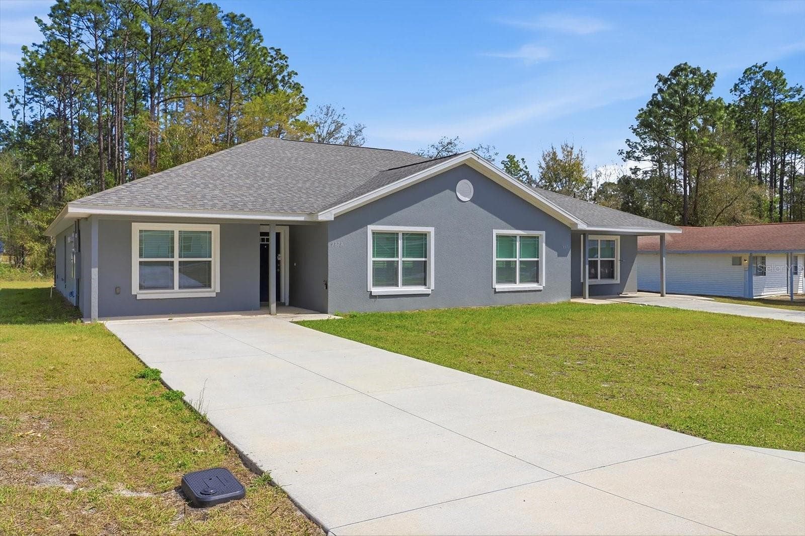 Duplex at 9143/9141 N TRAVIS DR, CITRUS SPRINGS, photo 2 of 38