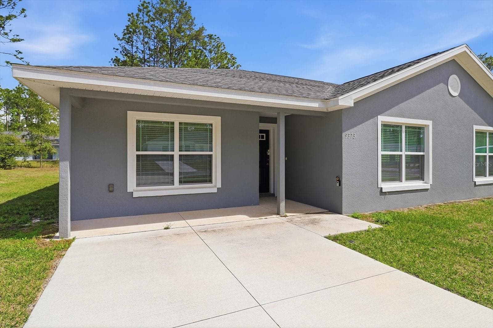 Duplex at 9143/9141 N TRAVIS DR, CITRUS SPRINGS, photo 4 of 38