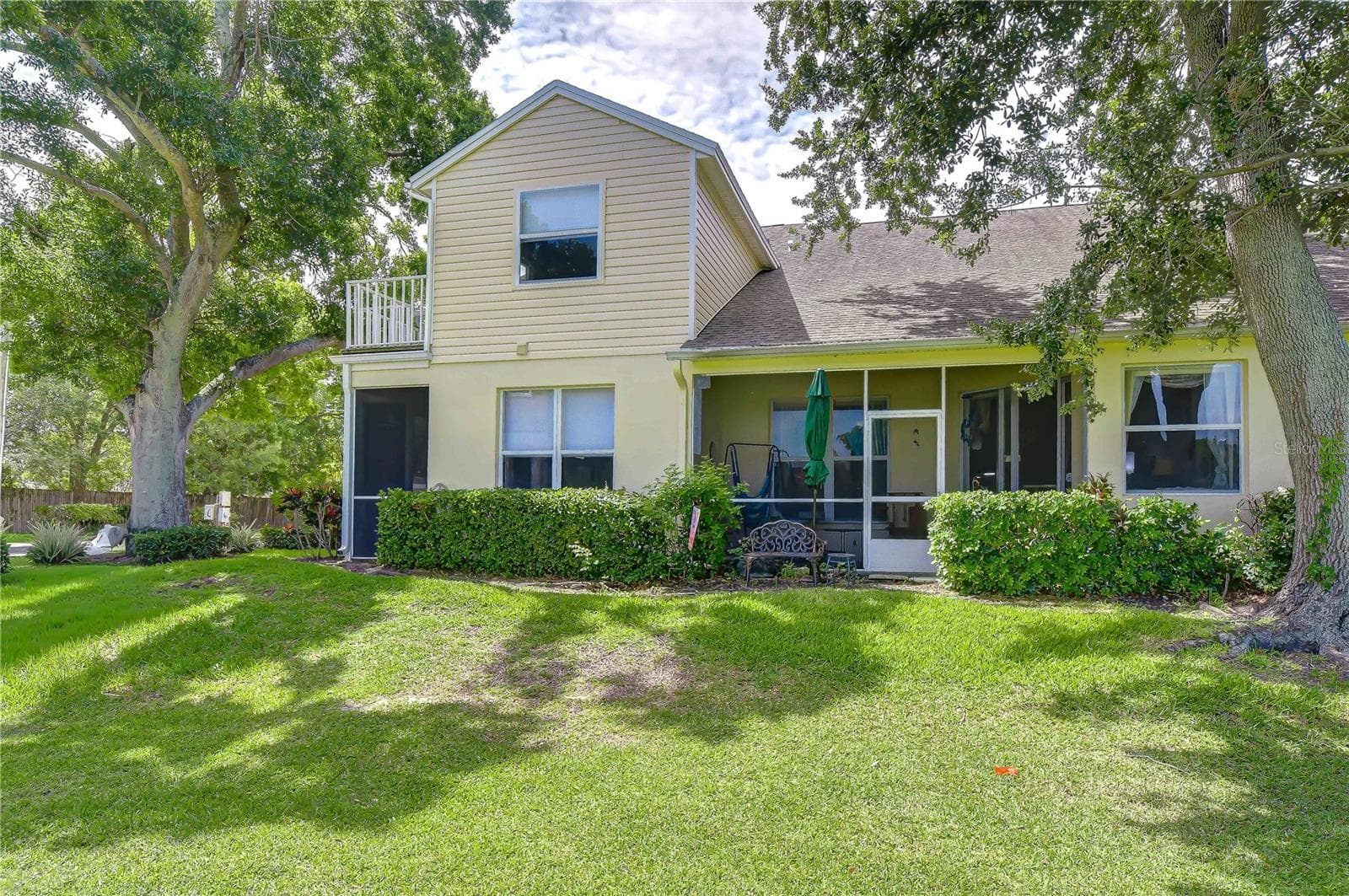 Townhouse at 1050 STARKEY RD #2105, LARGO, photo 9 of 91
