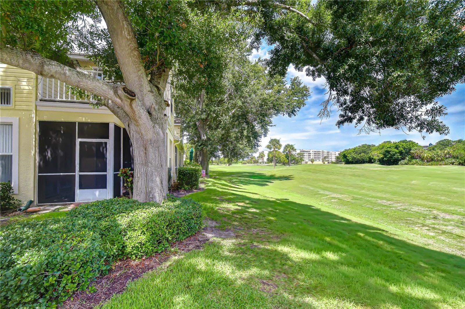 Townhouse at 1050 STARKEY RD #2105, LARGO, photo 13 of 91