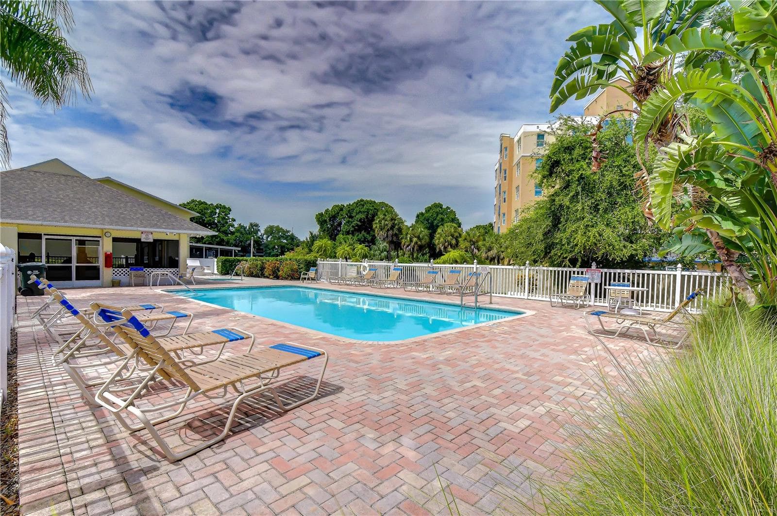 Townhouse at 1050 STARKEY RD #2105, LARGO, photo 22 of 91