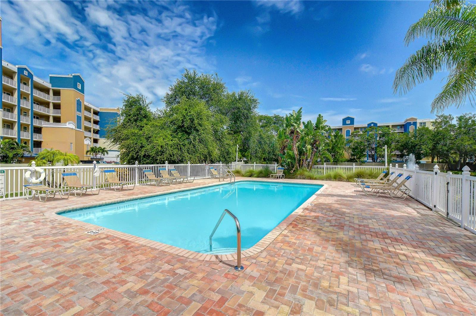Townhouse at 1050 STARKEY RD #2105, LARGO, photo 24 of 91