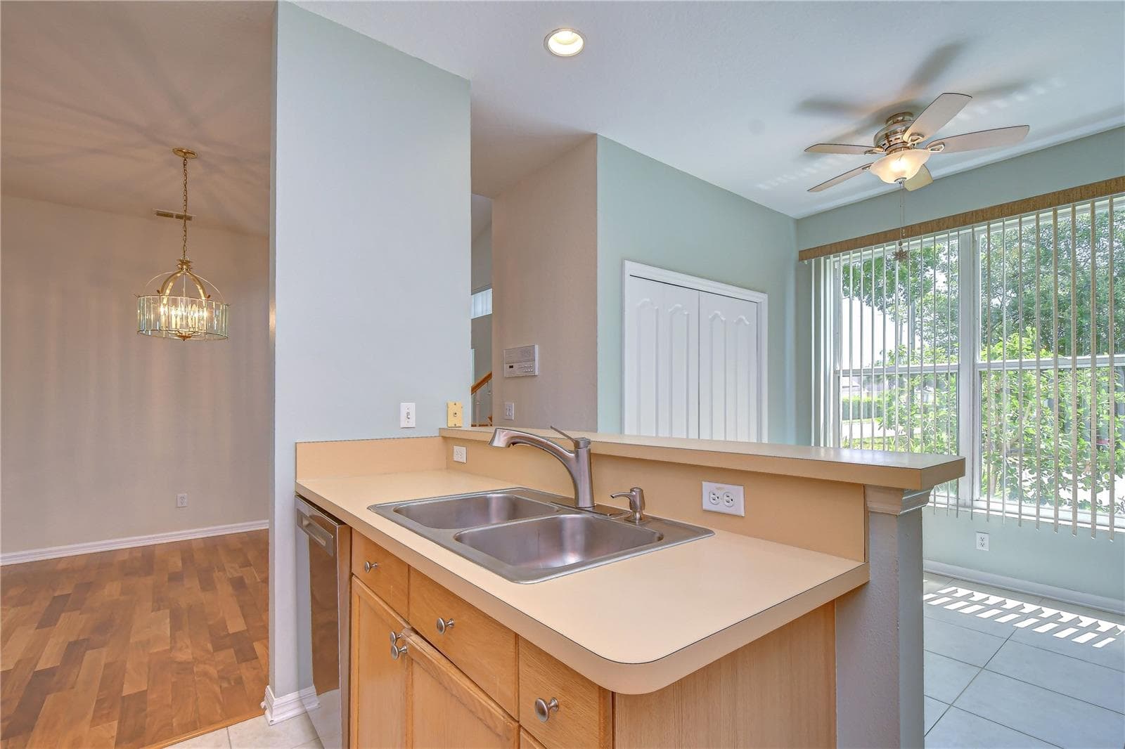 Townhouse at 1050 STARKEY RD #2105, LARGO, photo 47 of 91