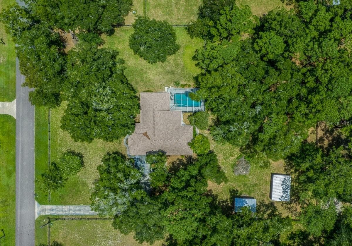 Single Family Residence at 4 HIALEAH DR, OCALA, photo 10 of 95