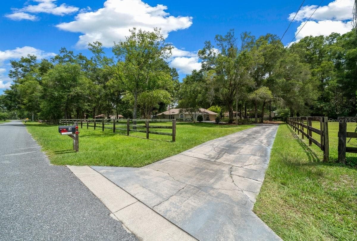 Single Family Residence at 4 HIALEAH DR, OCALA, photo 20 of 95