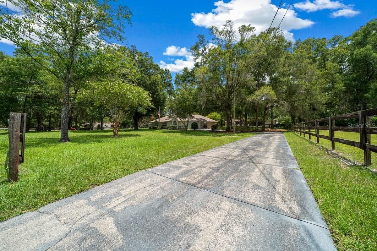Single Family Residence at 4 HIALEAH DR, OCALA, photo 21 of 95