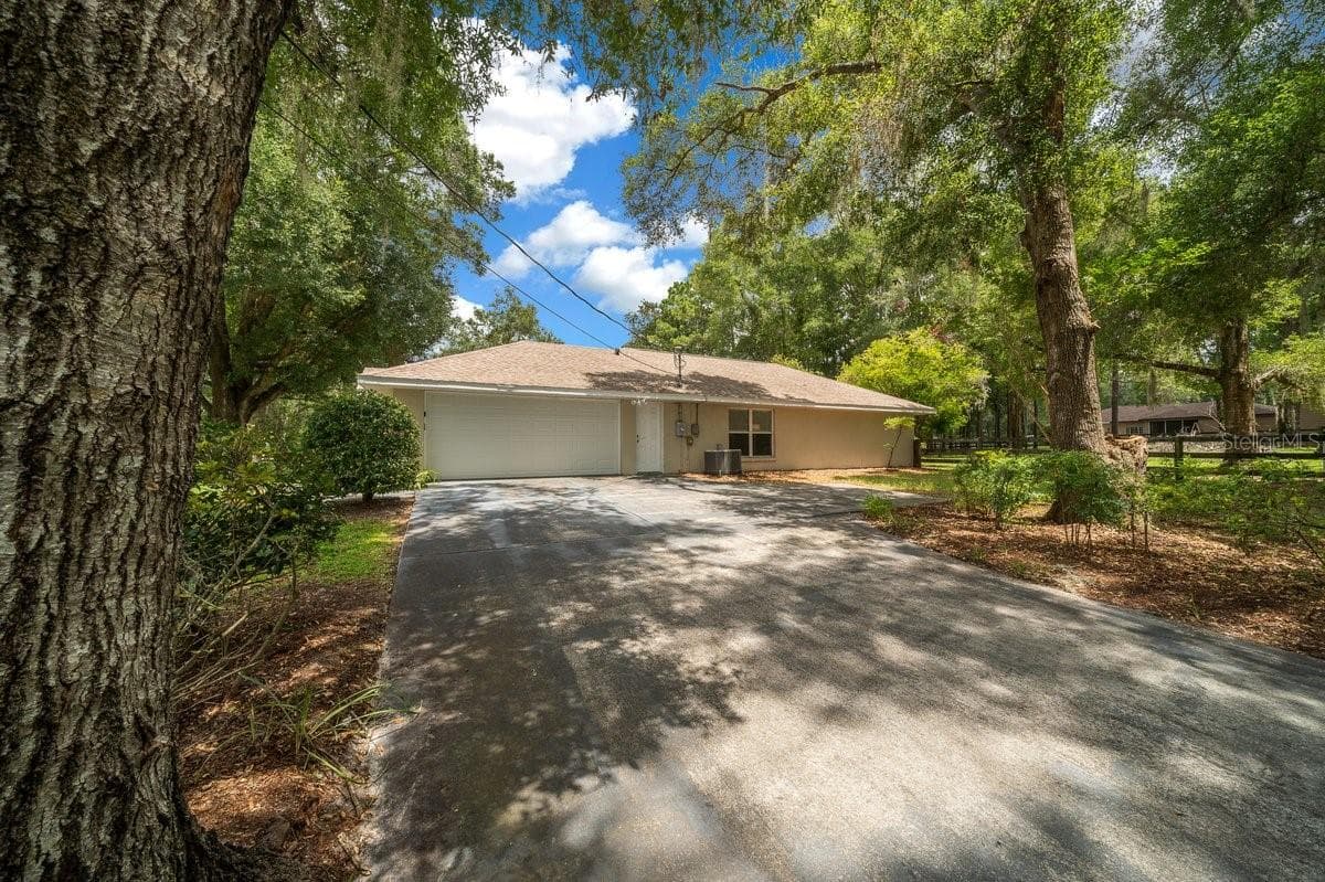 Single Family Residence at 4 HIALEAH DR, OCALA, photo 37 of 95
