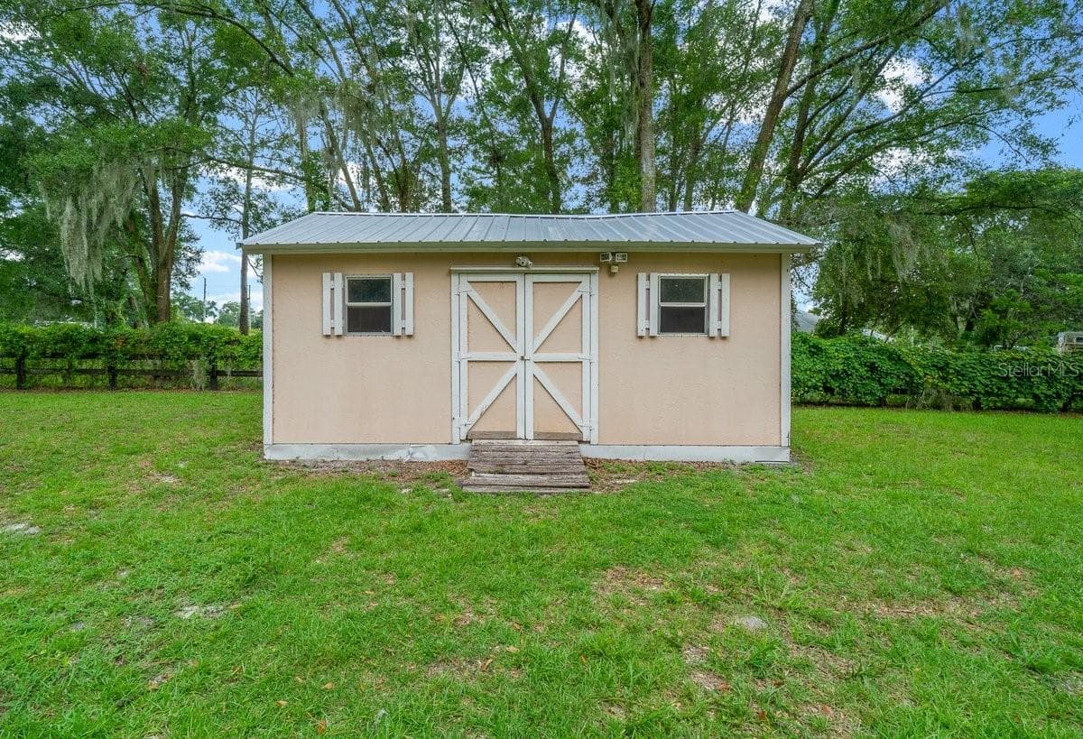 Single Family Residence at 4 HIALEAH DR, OCALA, photo 43 of 95