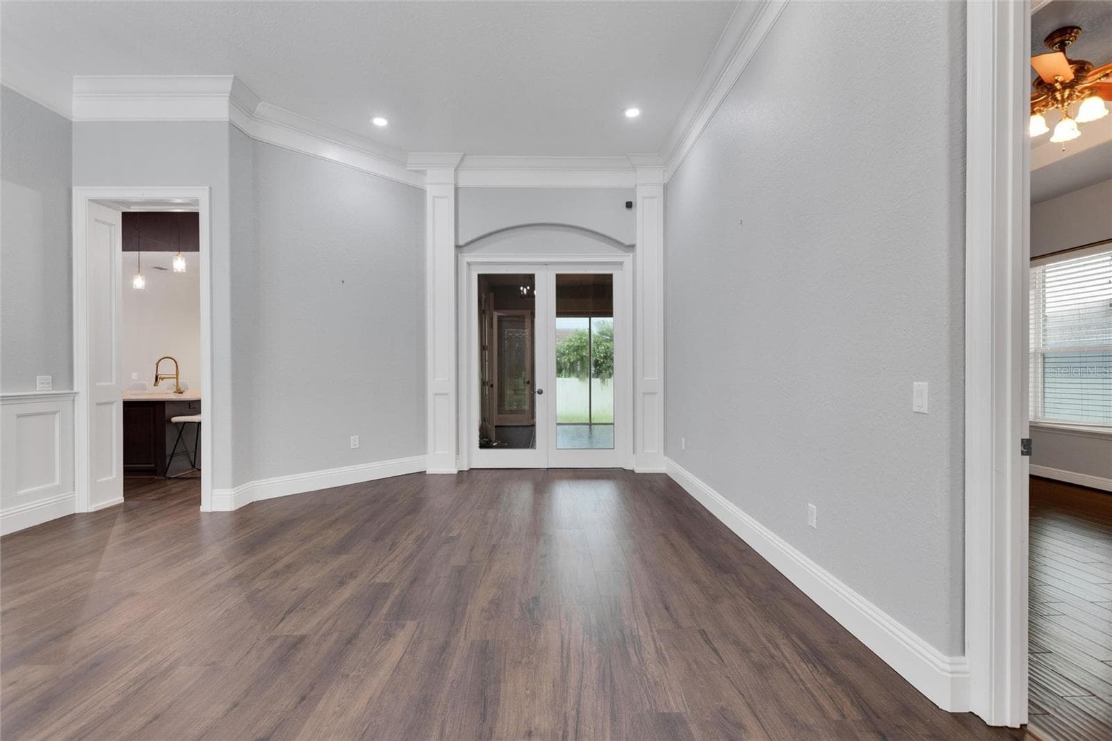 Single Family Residence at 2687 BROOKSIDE BLUFF LOOP, LAKELAND, photo 6 of 36
